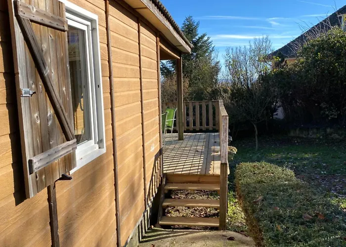 A La Campagne, Au Calme Semesterbostad *