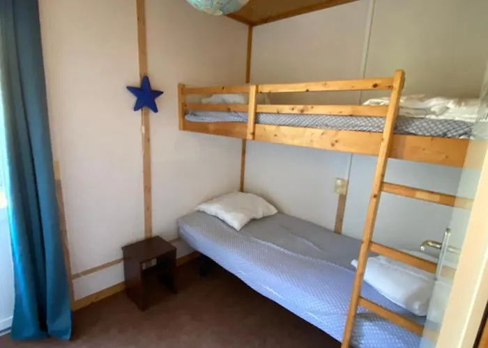 Semesterbostad A La Campagne, Au Calme Manhac